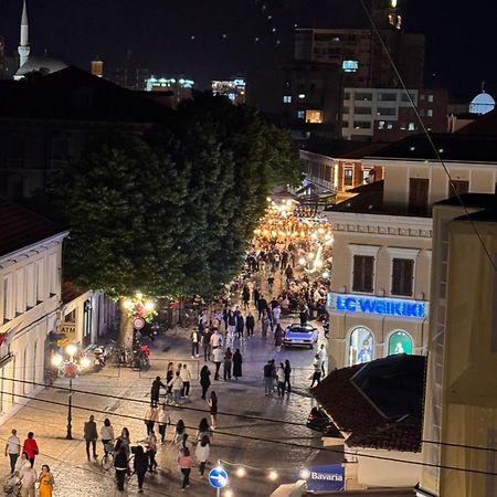Pedestrian Street Center Apartment Shkodër Esterno foto