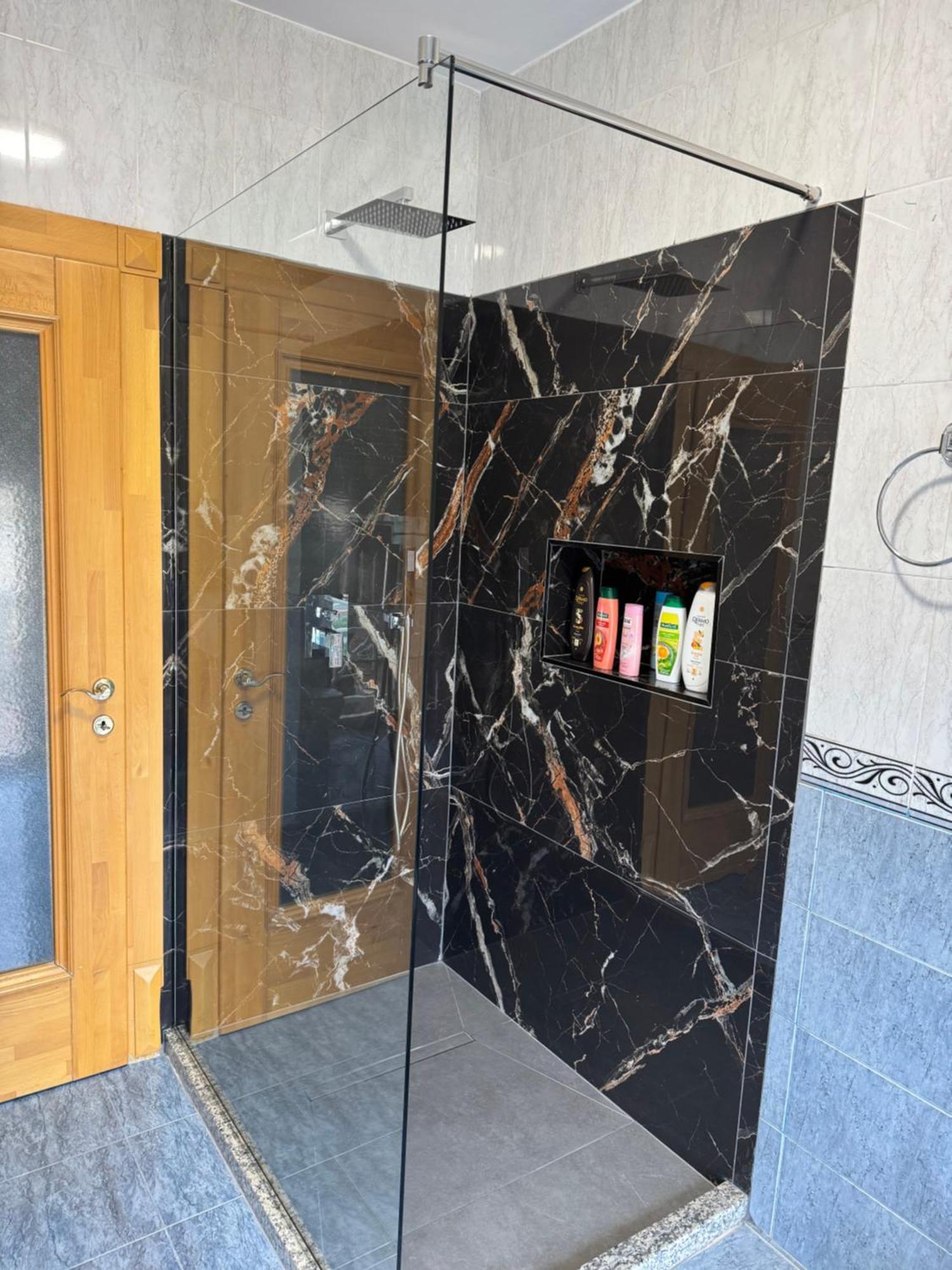 Pedestrian Street Center Apartment Shkodër Esterno foto